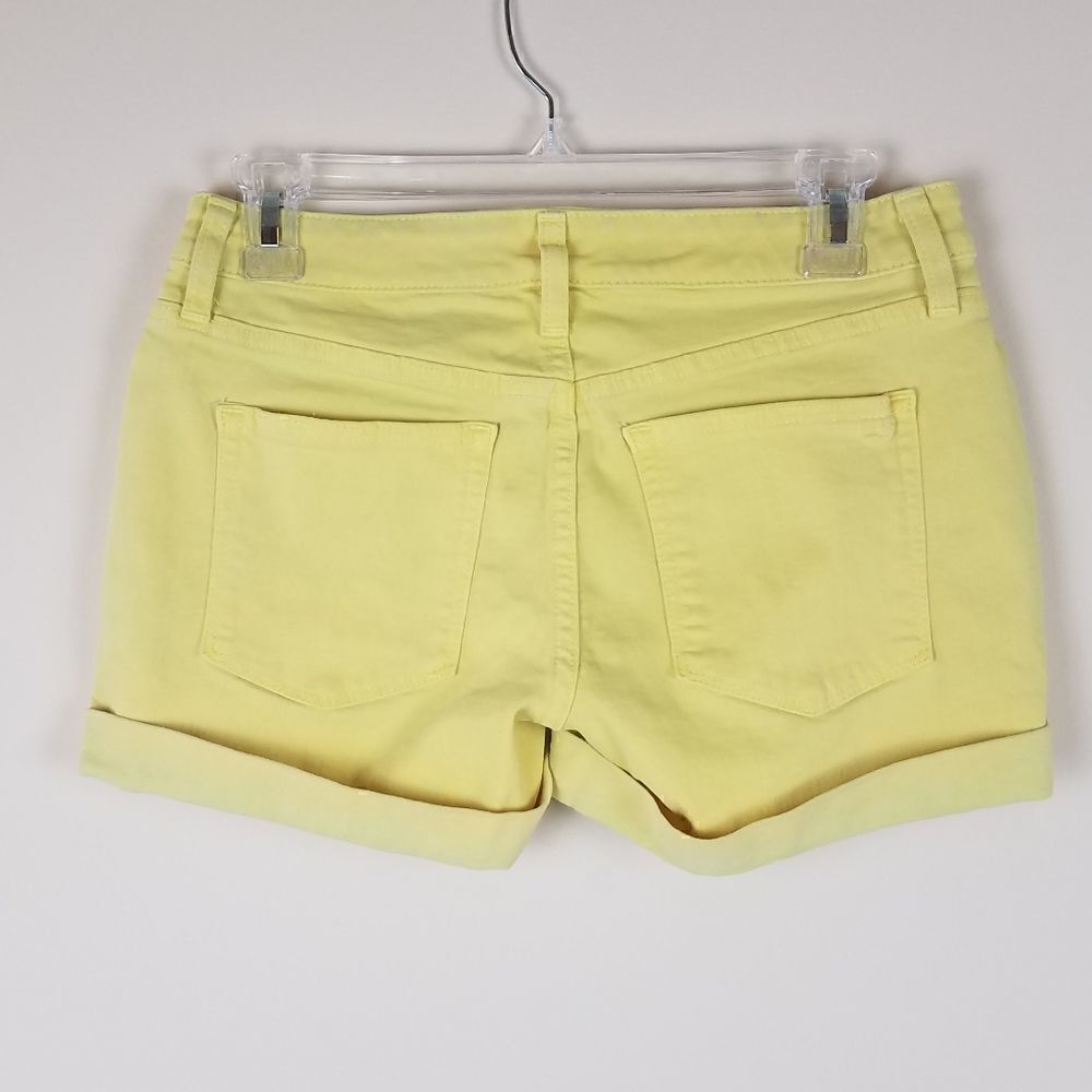Vineyard Vines Yellow Denim Shorts 00 - Picture 5 of 8